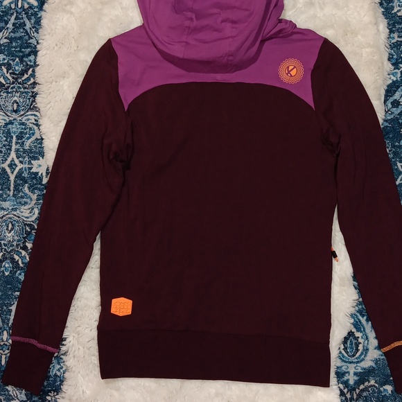 NWT ABK clothing manon hoodie pullover grape & purple women's sz small - Picture 6 of 11